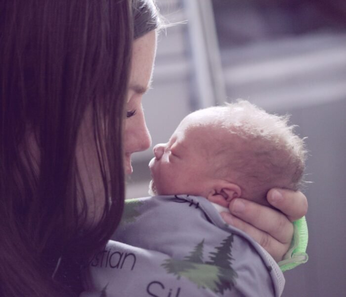 alexander-grey-ZTSiID1W7-o-unsplash